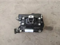 Кулиса КПП Audi Q7 4M рест. 2020 4M8713041A