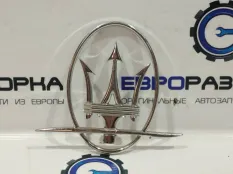 Значок (эмблема) крышки багажника Maserati Levante