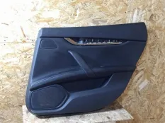 Обшивка двери задней правой Maserati Quattroporte
