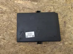 Крышка блока предохранителей Maserati Ghibli