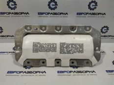 Подушка безопасности пассажира BMW M4 72129205197