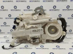 Отопитель в сборе (печка) Toyota Land Cruiser