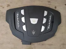 Декоративная крышка двигателя Maserati Ghibli