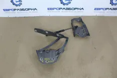 Петля капота Land Rover Range Rover Velar L560