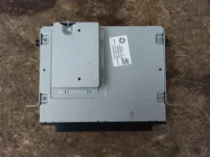 CD-чейнджер Land Rover Discovery 5 L462 2019