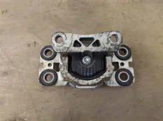 Подушка крепления ДВС Land Rover Discovery Sport