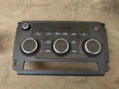 Панель климат-контроля Land Rover Discovery Sport