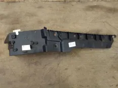 Кронштейн крепления бампера Land Rover 2 LR055887