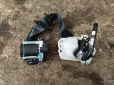 Ремень безопасности Land Rover Discovery 5 L462