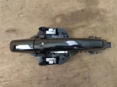 Ручка наружная двери задней левой Land Rover