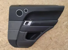 Обшивка двери задней правой Land Rover 2 LR047098