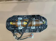 Подушка безопасности пассажира Land Rover 4