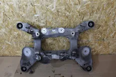 Передняя балка (подрамник) Land Rover Range Rover