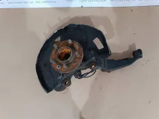 Кулак поворотный левый Land Rover рест.