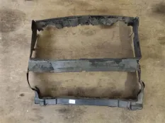 Воздуховод (дефлектор) радиатора Land Rover 4