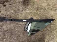 Стекло двери передней левой Bentley Continental GT