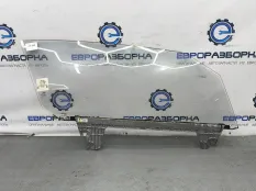 Стекло двери передней правой Bentley 2 рест.