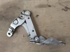 Петля крышки багажника Bentley Continental GT 2007