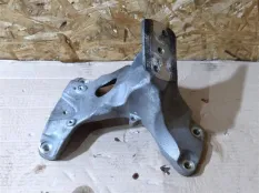 Кронштейн двигателя Bentley Continental GT 2007