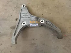 Кронштейн коробки (балка кпп) Bentley 3W0399113A