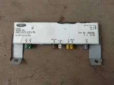 Усилитель антенны в заднем стекле Bentley