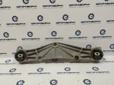 Кронштейн редуктора Bentley 3W0599285