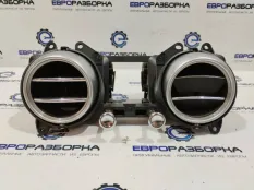 Дефлектор обдува салона Bentley 3W0819110B