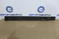 Молдинг двери передней левой BMW X1 F48 рест. 2021
