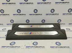 Накладка на порог правая BMW 1 F40 2021