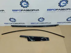 Молдинг крыла передний левый BMW 1 F40 2021