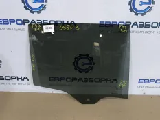 Стекло двери задней правой BMW 1 F40 2021