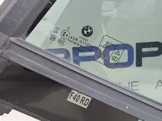 Стекло двери задней левой BMW 1 F40 2021