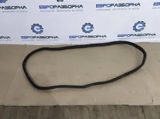 Уплотнитель двери задней BMW 1 F40 2021