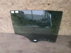 Стекло двери задней правой BMW X6 F16 2019