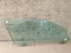 Стекло двери передней правой BMW 6 F12/F13 рест.