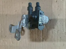Кран отопителя (печки) BMW X5 F15 2018 17128517589