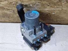 Блок ABS BMW X5 F15 2018 6884730