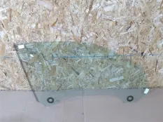 Стекло двери передней правой BMW 2 F22/F23 2017