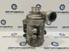 Водяная помпа BMW 5 E60/E61 рест. E60 2007 7545201