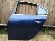 Дверь задняя левая BMW 5 E60/E61 E60 2006