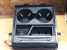 Подстаканник BMW X6 F16 2015 51169315332