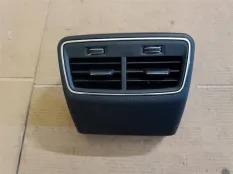 Дефлектор обдува салона Audi A4 B9 2019 4K0819203C
