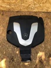 Декоративная крышка двигателя Mercedes-Benz C292