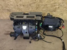 Отопитель Maserati Ghibli 3 рест. 2018 670105322