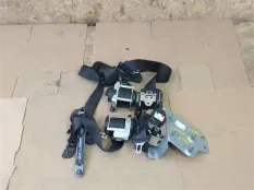 Ремень безопасности Maserati Levante M161 2017