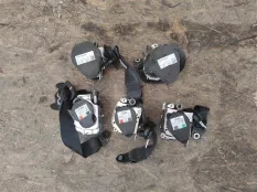 Ремень безопасности Land Rover Discovery 5 L462