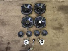 Динамик высокочастотный (пищалка) двери Land Rover