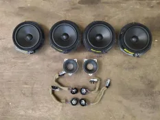 Динамик высокочастотный (пищалка) двери Land Rover