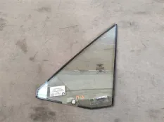 Стекло двери передней левой Bentley Flying Spur