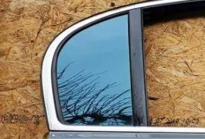 Стекло двери задней правой Bentley 3W5845216H